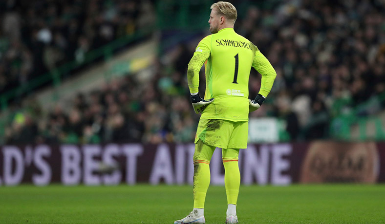 Kasper Schmeichel del Celtic en partido contra Bayern
