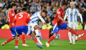 Chile vs Argentina: Picks para un clásico trasandino de realidades opuestas