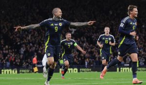 Previa y pronósticos de Escocia vs Dinamarca en una batalla por el pase al Mundial