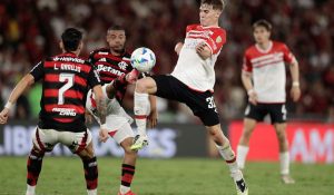 Apuestas de Estudiantes vs Flamengo en un duelo de históricos en La Plata