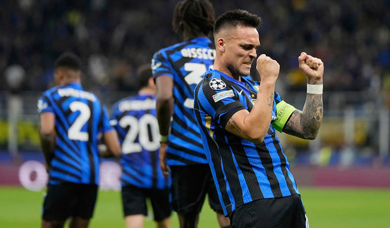 Lautaro Martinez festeja un gol del Inter en semifinales de UCL