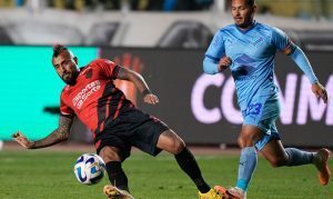 Duelo de chilenos en Brasil: Picks de Athletico Paranaense vs Atlético Mineiro