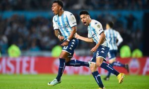 Racing vs Independiente: Apuestas para un clásico de Avellaneda que promete goles