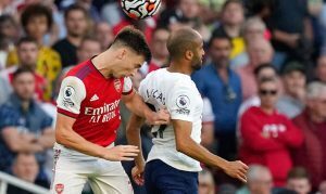 Derby más que decisivo: Picks y cuotas para el Tottenham vs Arsenal