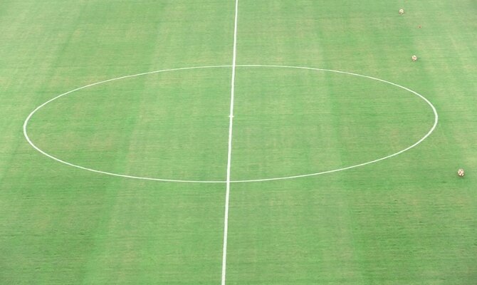 Centro del campo de juego. Cuotas y pronósticos Unión Española Vs Antofagasta