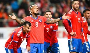 Uruguay vs Chile: Apuestas para un arranque exigente en el Centenario